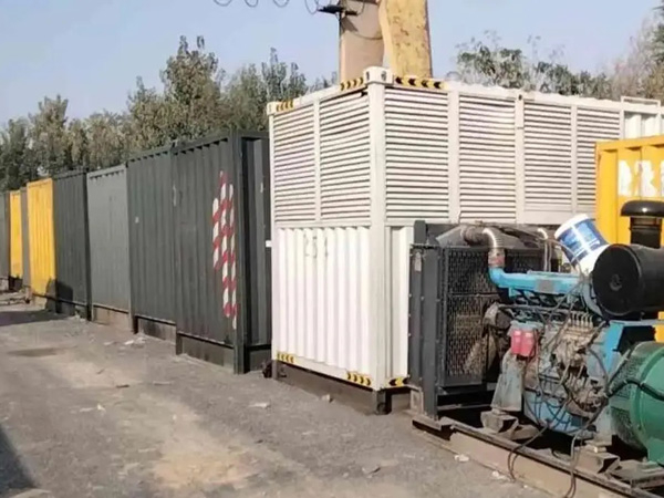 旌德200KW柴油发电机机组每小时油耗是多少?